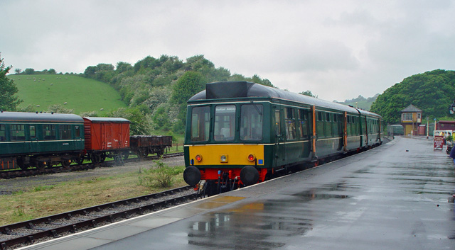 File:Bolton Abbey railway station in 2008.jpg