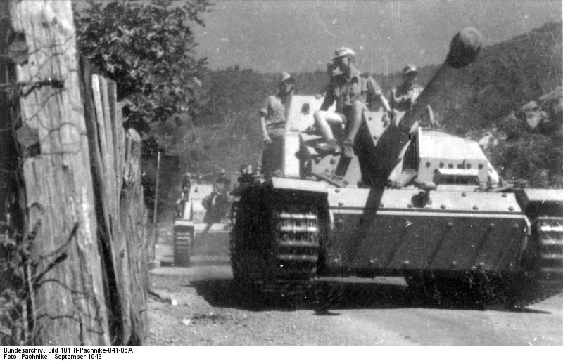 File:Bundesarchiv Bild 101III-Pachnike-041-06A, Italien, Sturmgeschütz der Waffen-SS.jpg