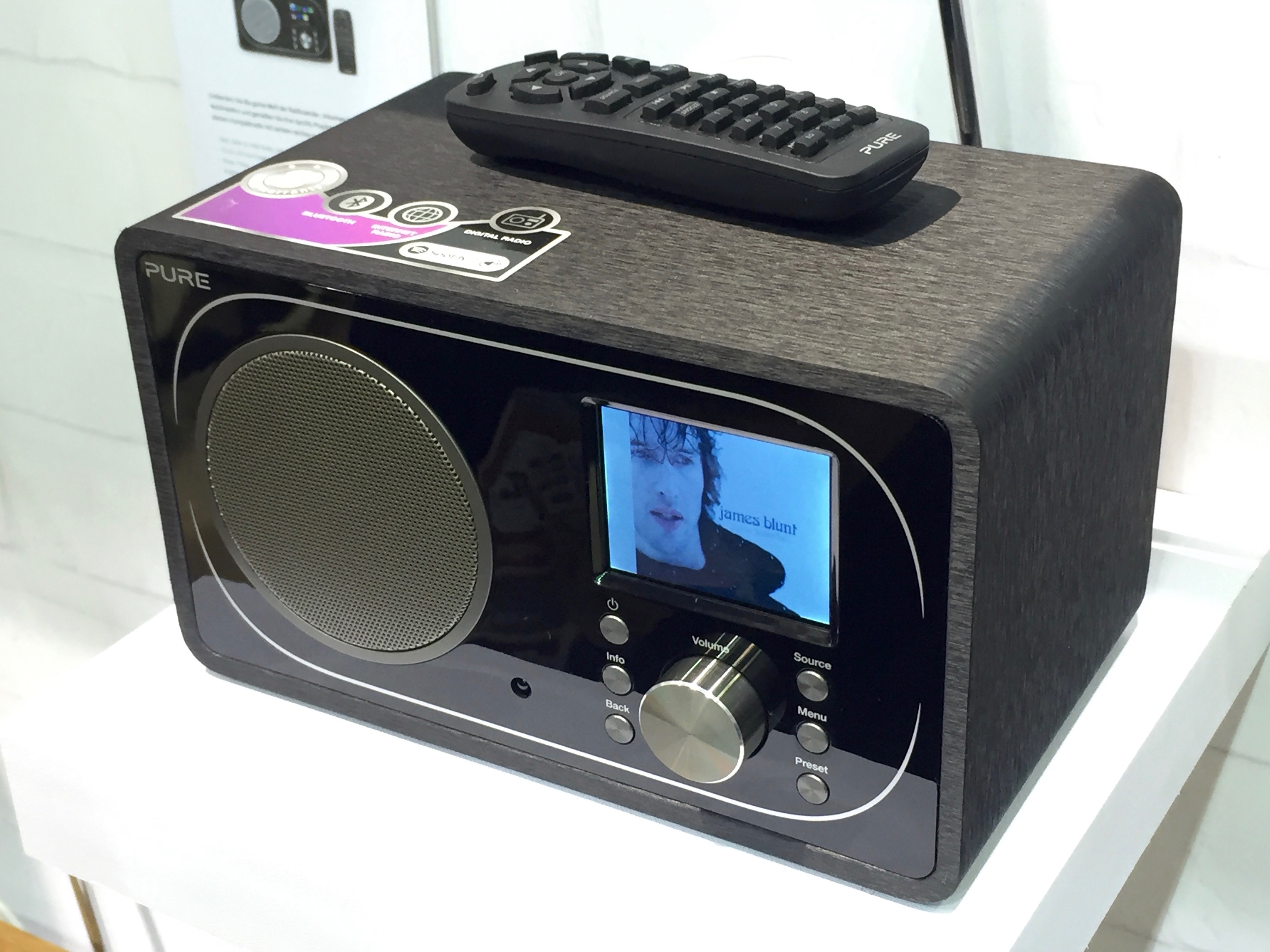 File:DAB radio 06.jpg - Wikimedia Commons