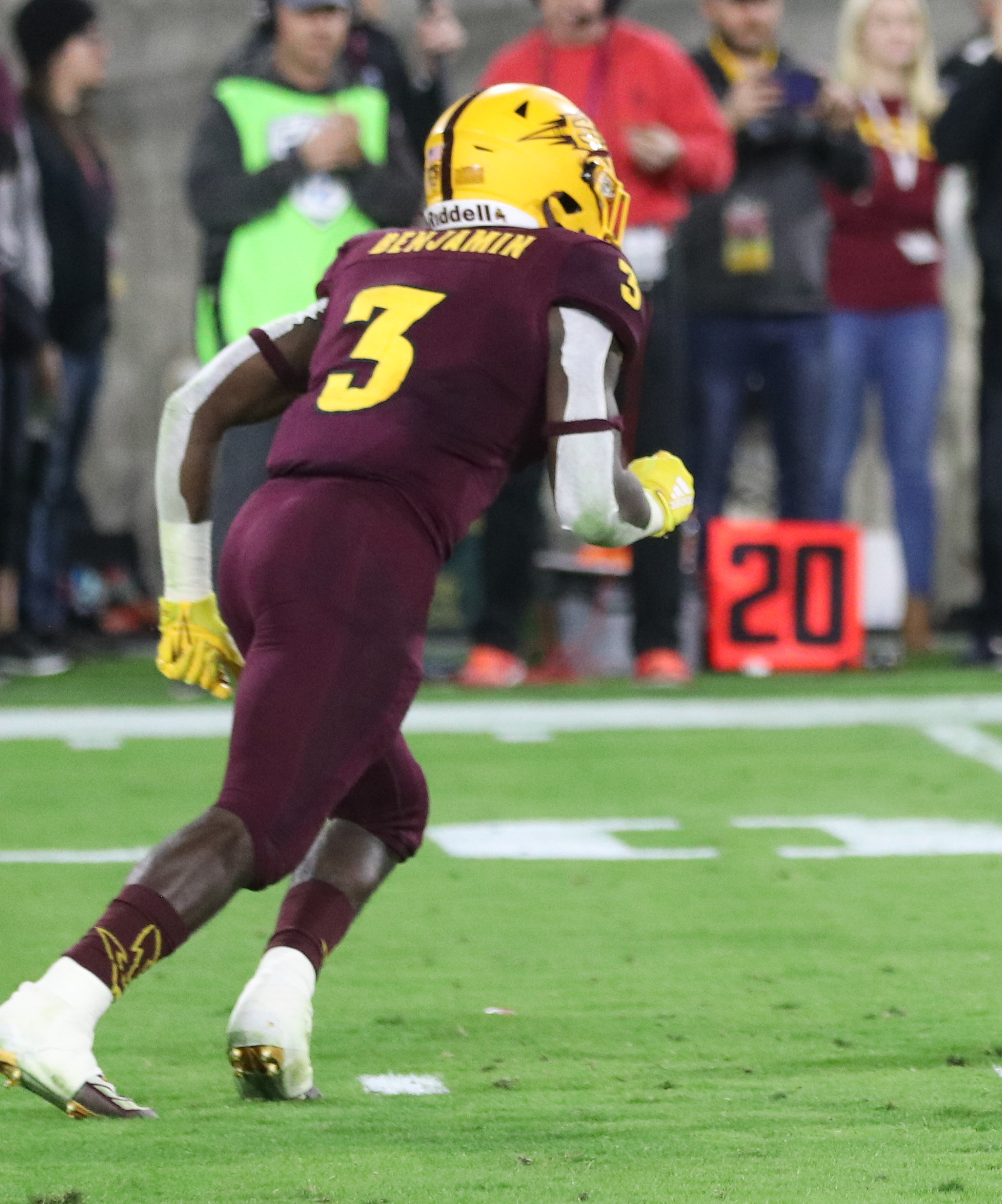 Arizona Cardinals select Eno Benjamin with their final pick in the