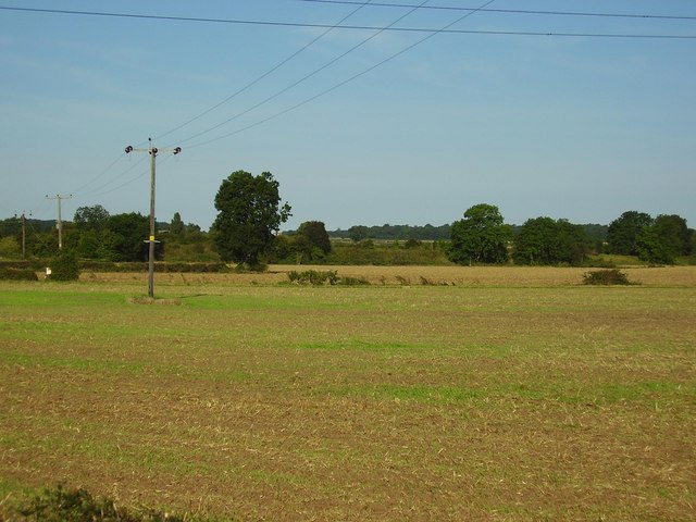 File:Former Colliery Railway Embankment - geograph.org.uk - 968181.jpg