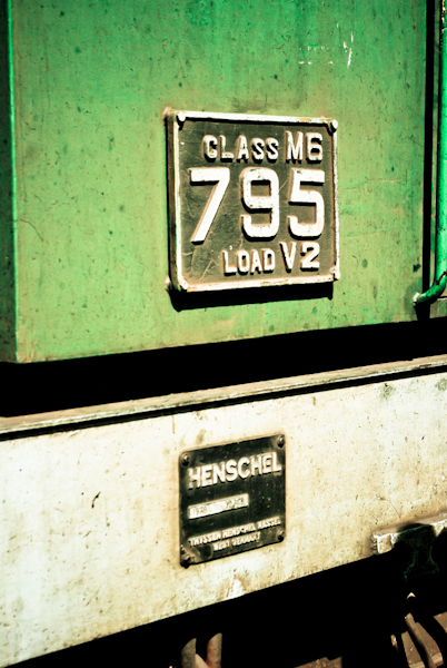 File:Henschel Nameplate On M6 Locomotive.jpg