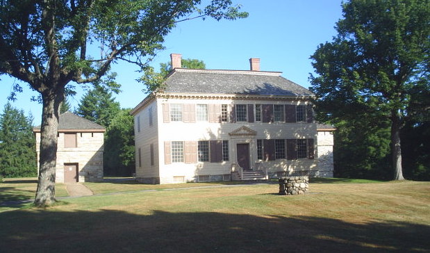 File:Johnson Hall State Historic Site Aug 05.jpg