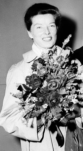 File:Katharine Hepburn Kingsford Smith Airport, Sydney, 1955 (cropped).jpg