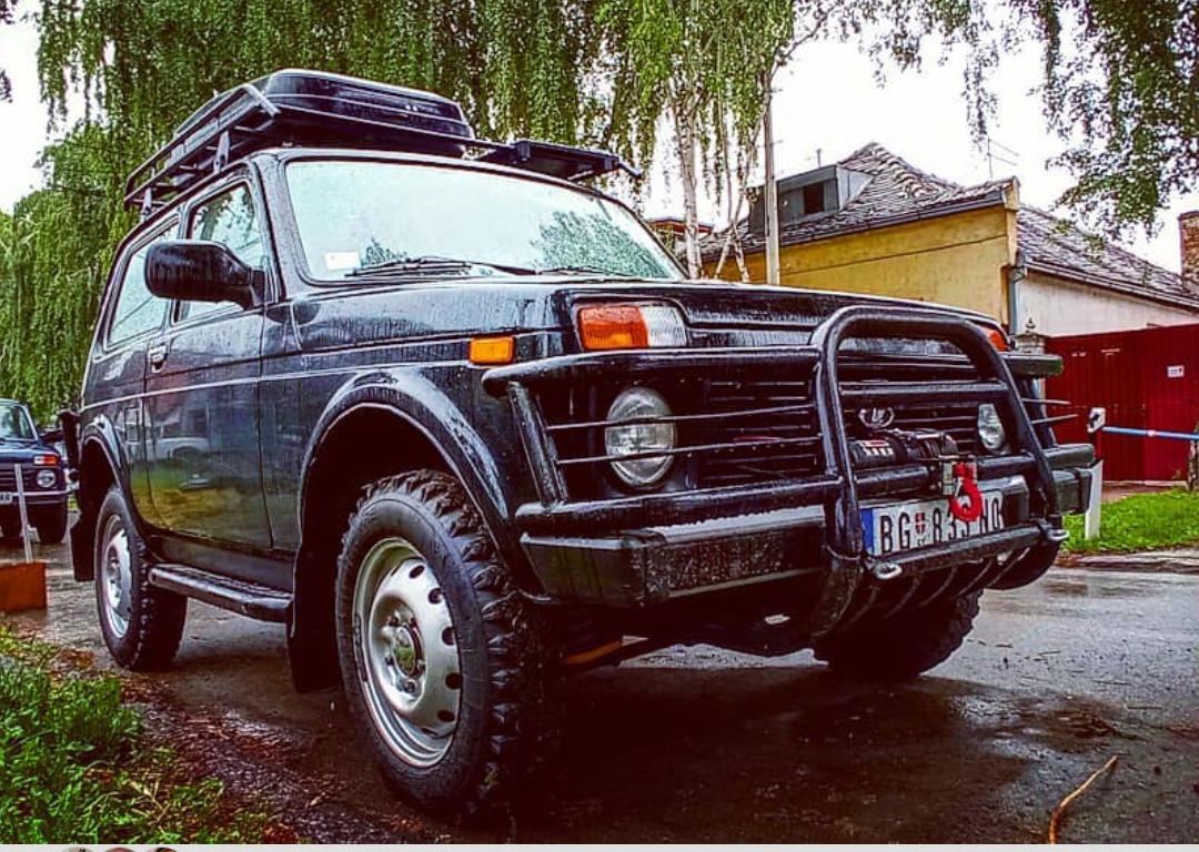 File:Lada Niva 1b.jpg - Wikimedia Commons