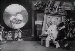 <i>The Magic Lantern</i> (film) 1903 French film