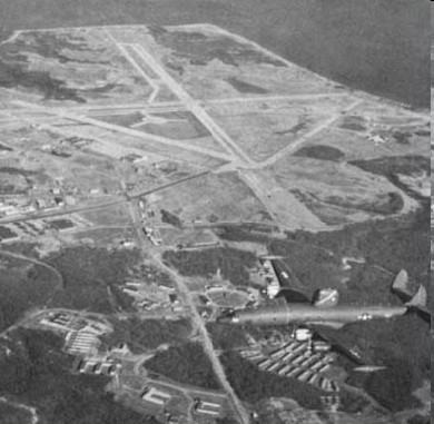 File:NAS Patuxent River with WV-2 1950s.jpg