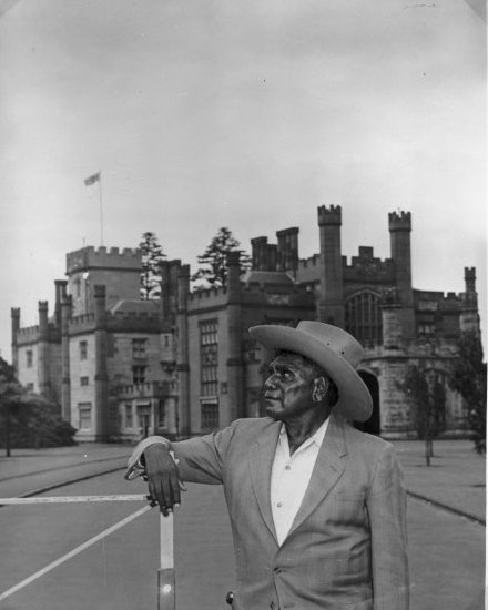 File:Namatjira govt house sydney.jpg