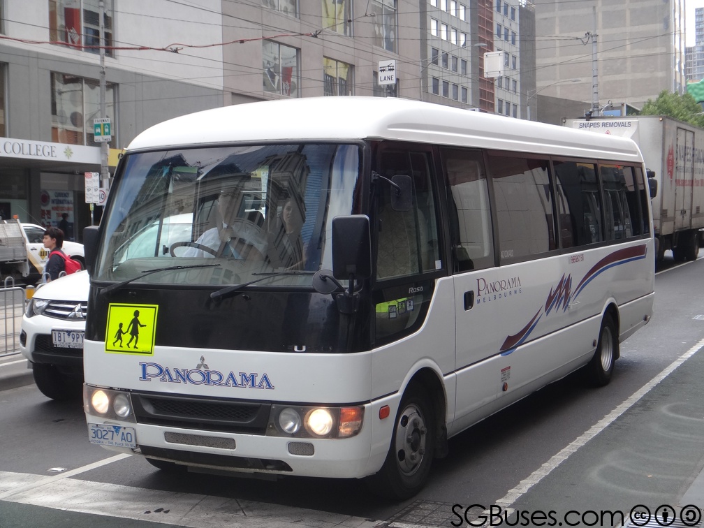 File:Panorama Coaches Mitsubishi Fuso Rosa.jpg - Wikipedia