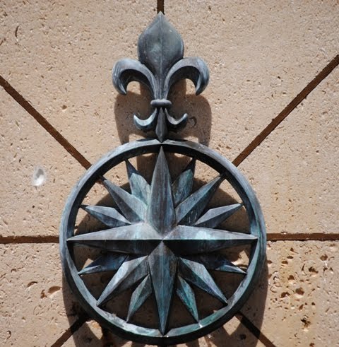 Compass rose - Wikipedia