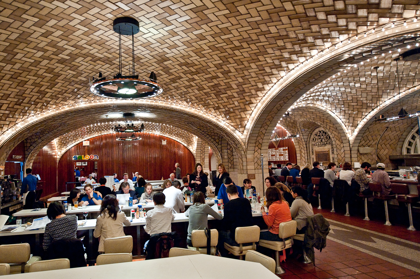 File:The Oyster Bar, Grand Central Terminal, New York City (4056561909).jpg  - Wikimedia Commons
