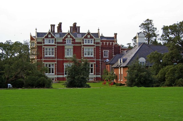 File:Wivenhoe House Conference Centre - geograph.org.uk - 252022.jpg