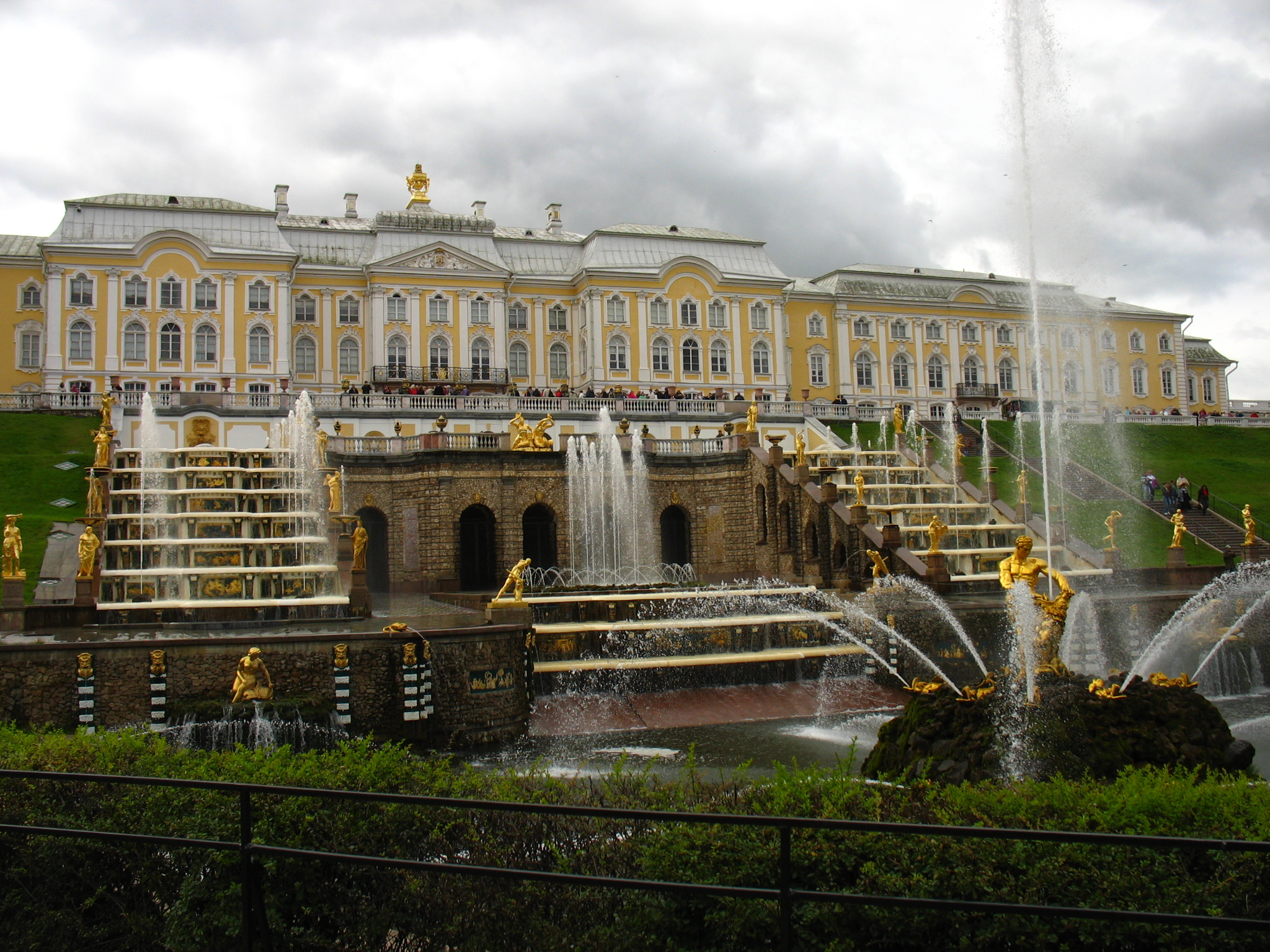 1845 Г. В. Садовников. Большой Каскад и большой дворец в Петергофе.