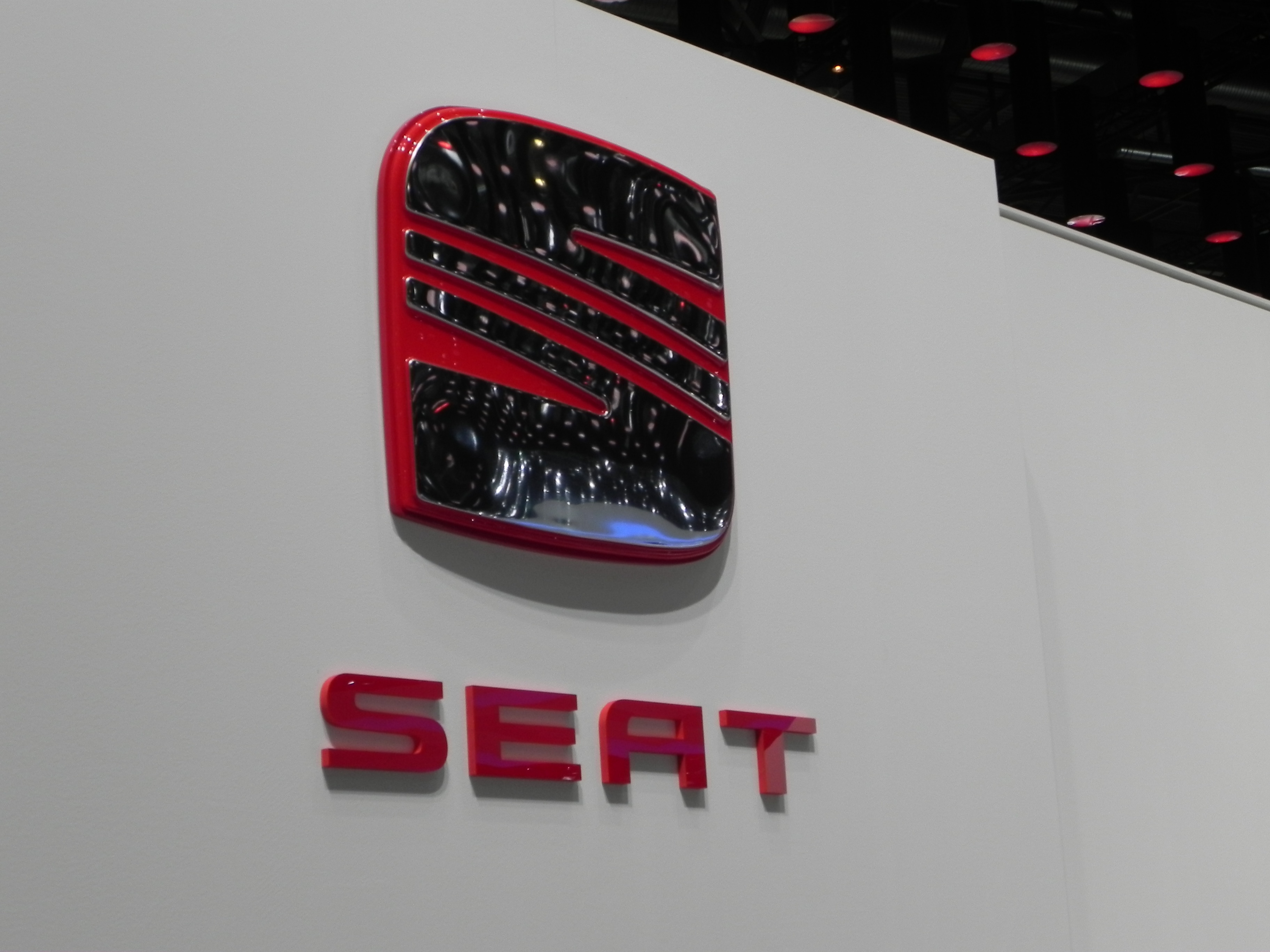 Emblema Seat 124 L