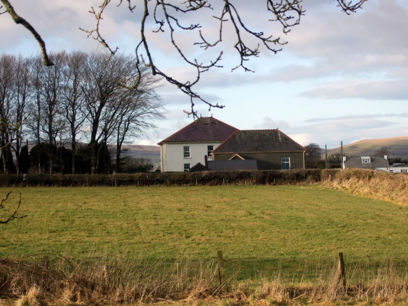 File:Capel Nebo from the south - geograph.org.uk - 1711025.jpg