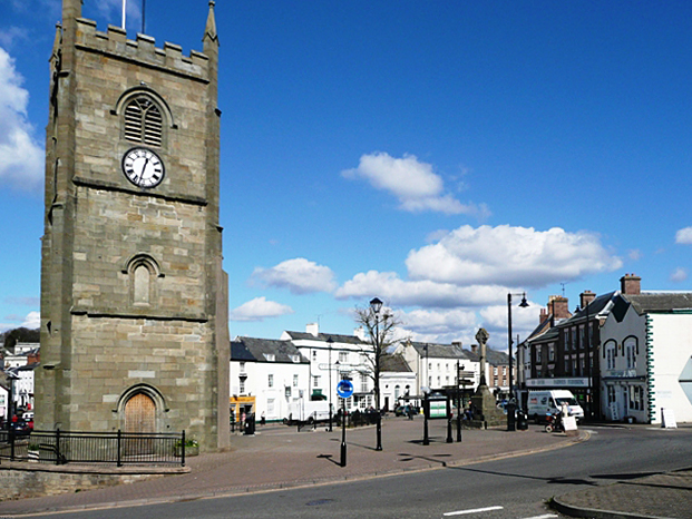 File:Coleford Market Place - geograph.org.uk - 743937 - edit.jpg