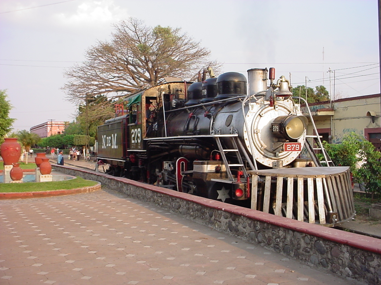 Download File:Estación de Tren Cuautla, Morelos- Cuautla Train Station, Morelos (8491880895).jpg ...