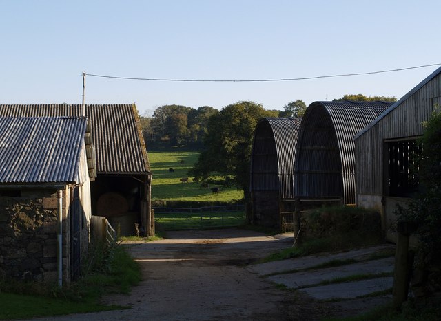 File:Farm buildings at Bowden Farm - geograph.org.uk - 578628.jpg