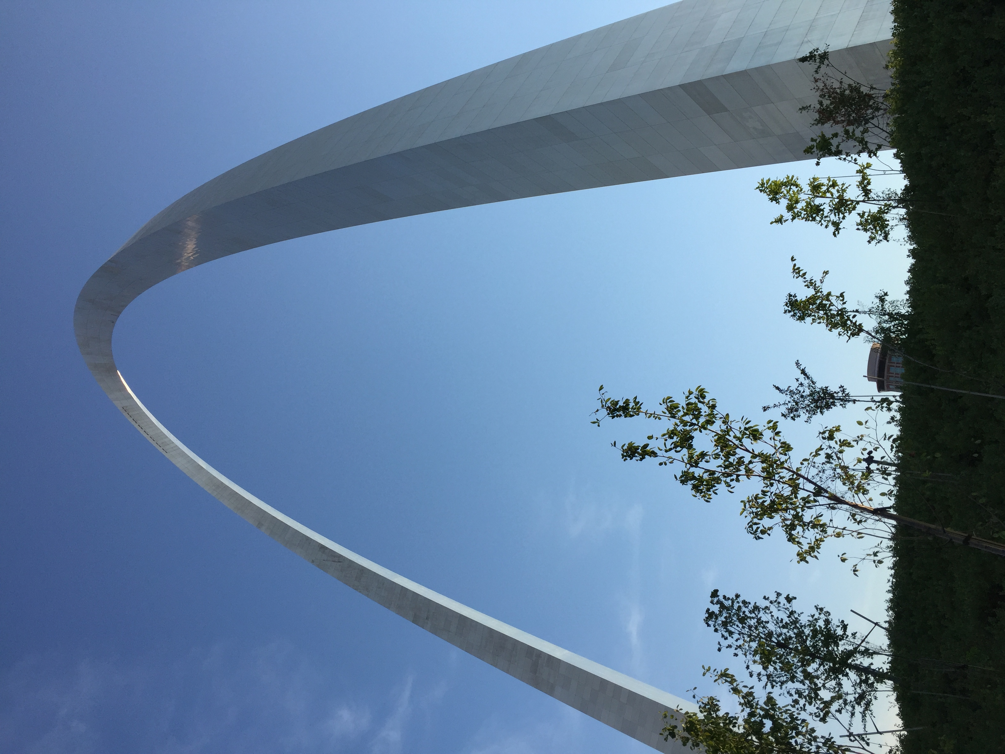 File:Gateway Arch, the most prominent feature of the Jefferson National Expansion Memorial, St ...