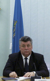 File:Governor Astrahaskaya Oblast 24-27 April 2002-19 (cropped).jpg