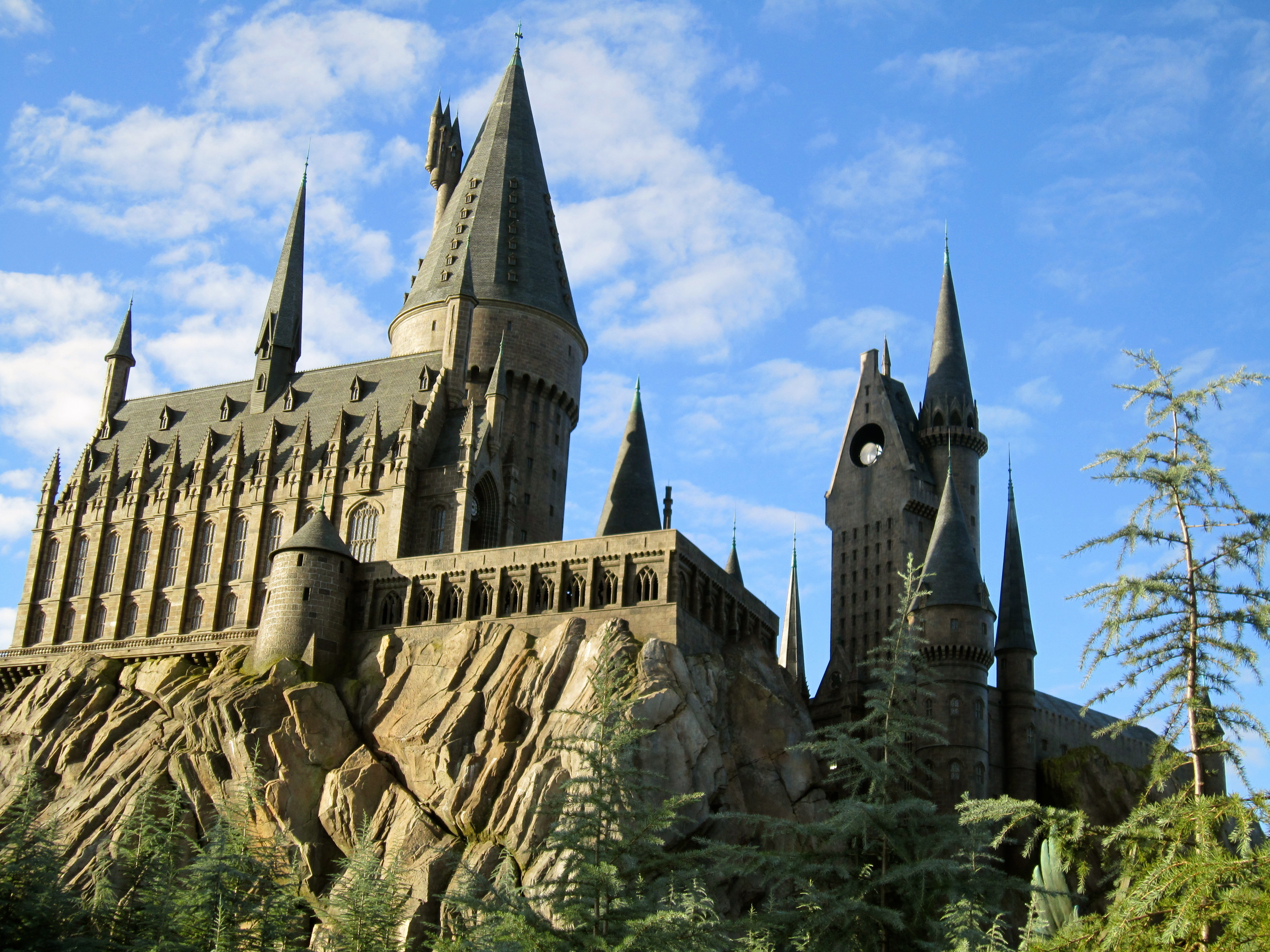 Hogwarts – Wikipédia, a enciclopédia livre