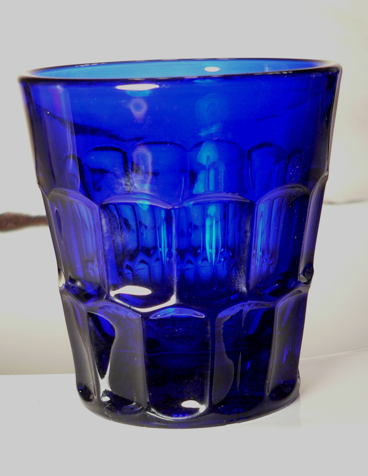 Tumbler (glass) - Wikipedia