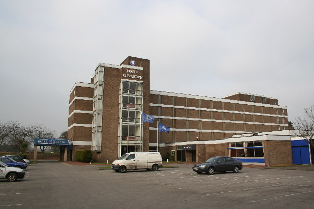 File:Hotel Elizabeth, Grimsby - geograph.org.uk - 111418.jpg