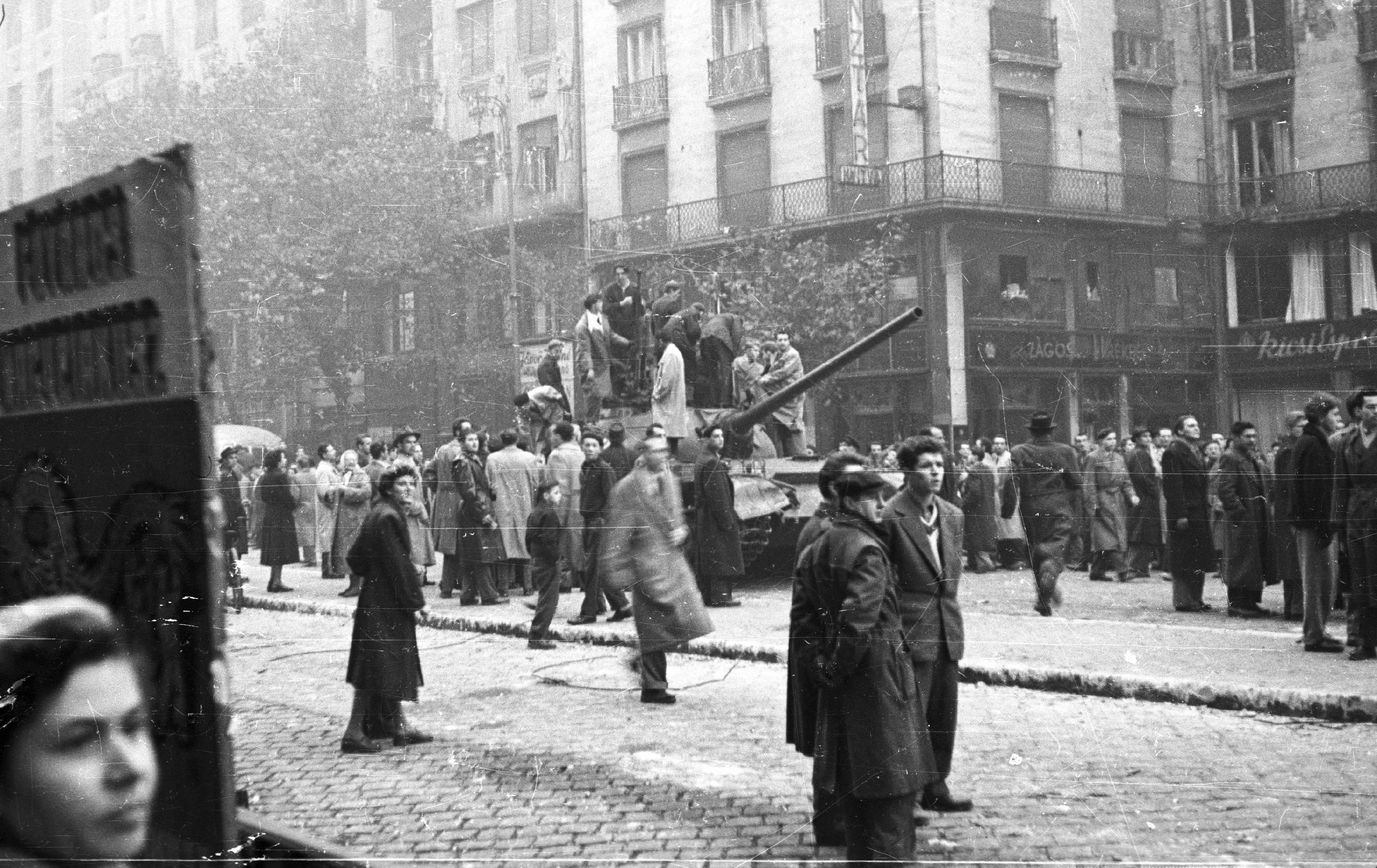 Фашистские орды. Венгерская революция 1956. Венгерское восстание 1956 года фото.