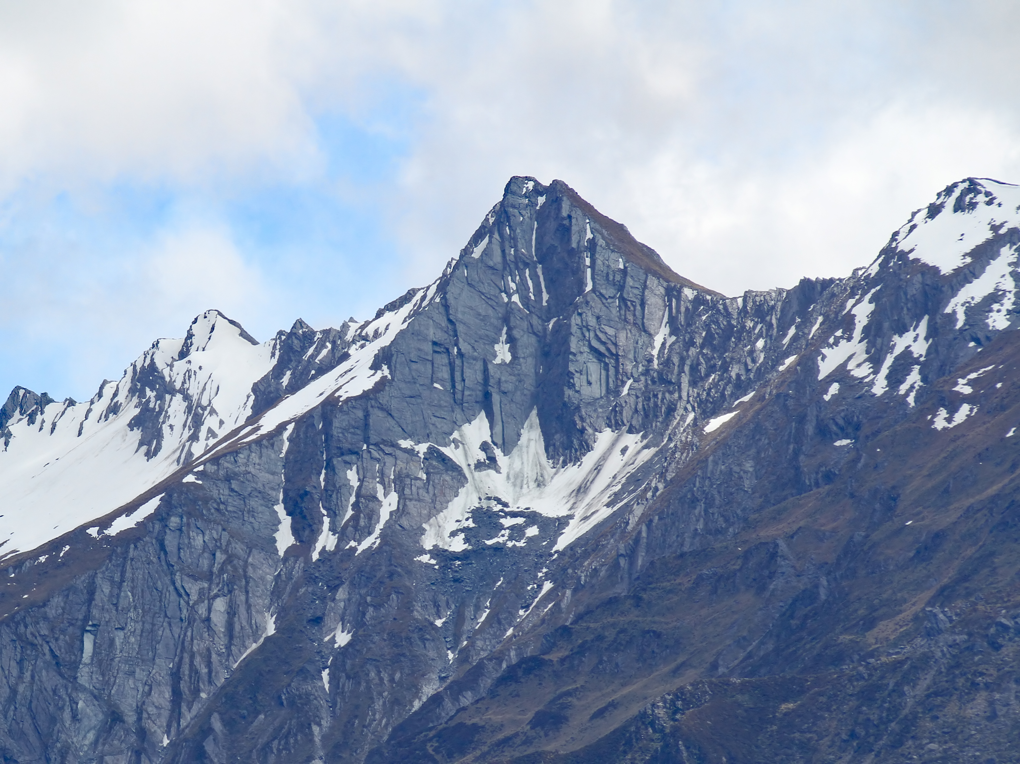 First mountain. К1 гора. Гора Одина. АИБАГА 1 гора. Mountains one.