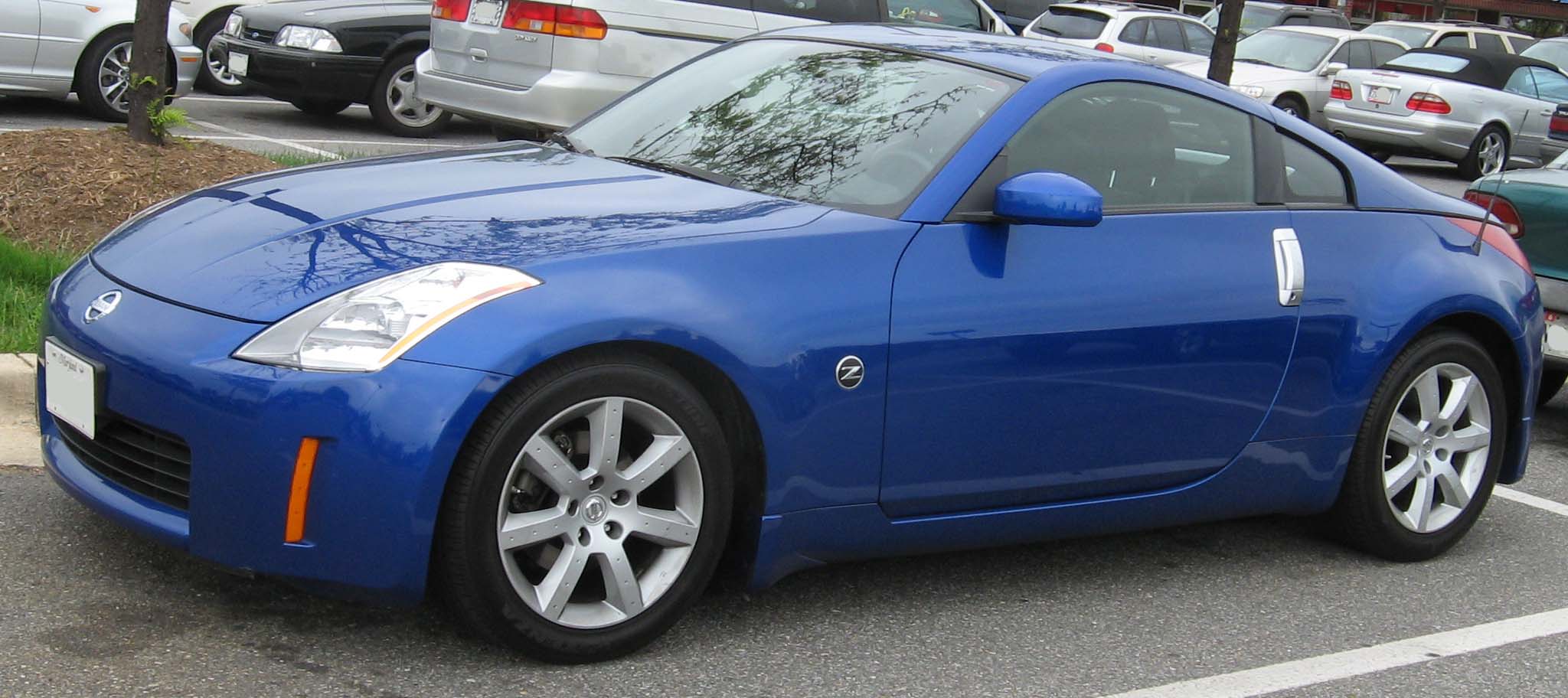 nissan 350z hatchback