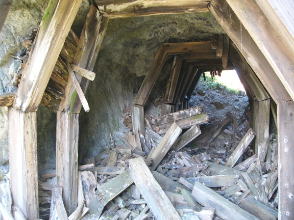 File:North Pacific Coast Railroad tunnel near Keys Creek - inside.jpg