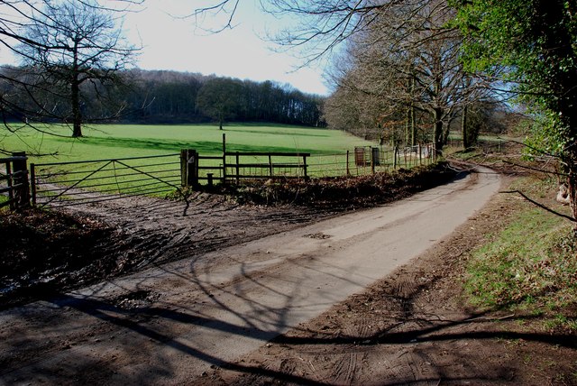 File:Rookery Lane leaving the Ford at Hints - geograph.org.uk - 2822827.jpg