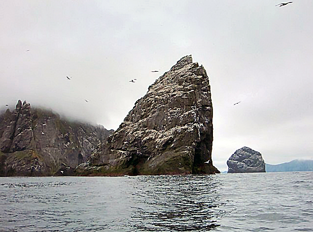 File:Stac an Armin and Boreray.jpg