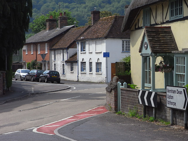 The village centre, Hurstbourne Tarrant - geograph.org.uk - 2223613