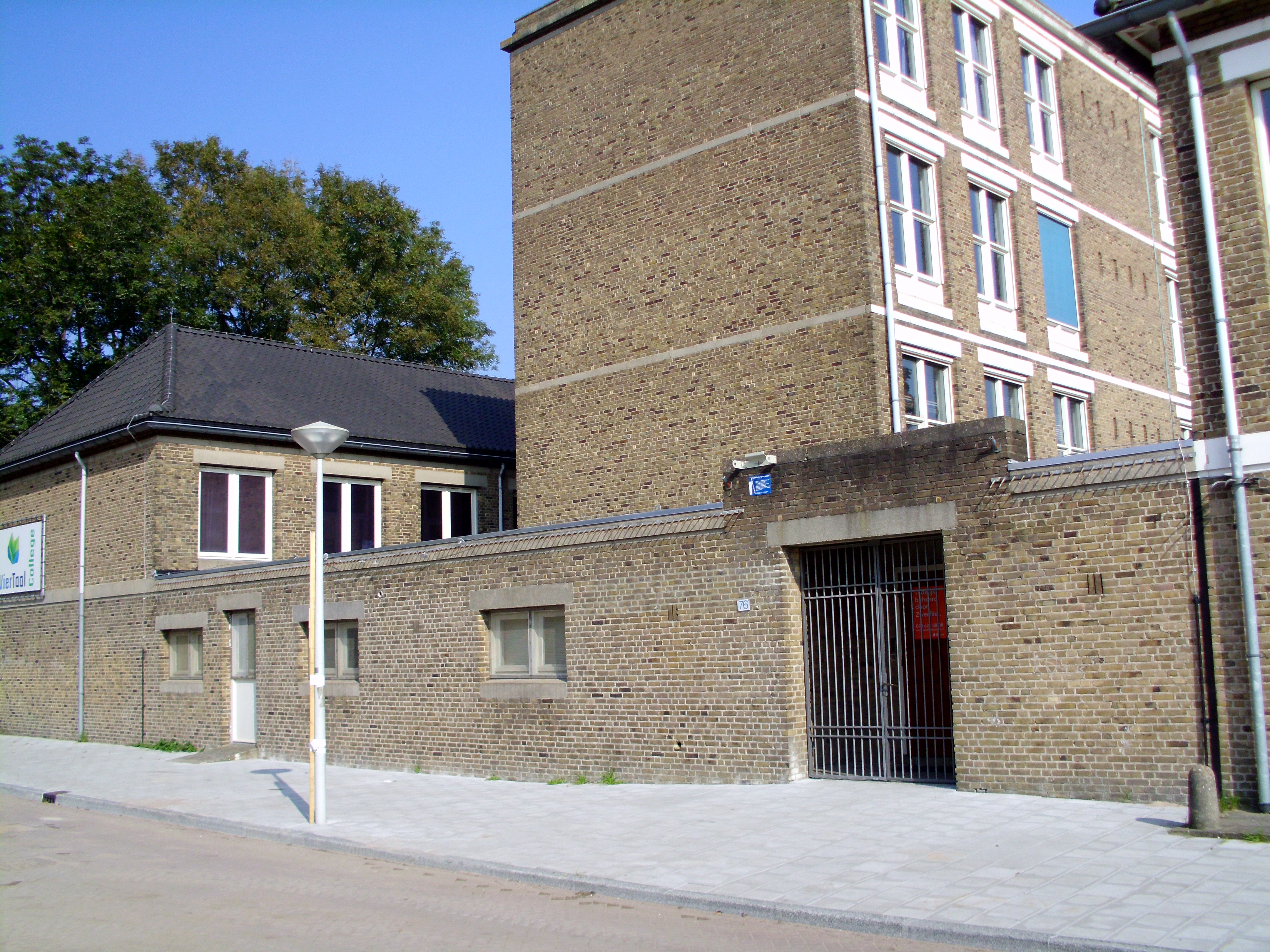 VierTaal College, v.h. A.G. Bell College, Burg. Eliasstraat 76, Amsterdam Nieuw-West, Slotermeer