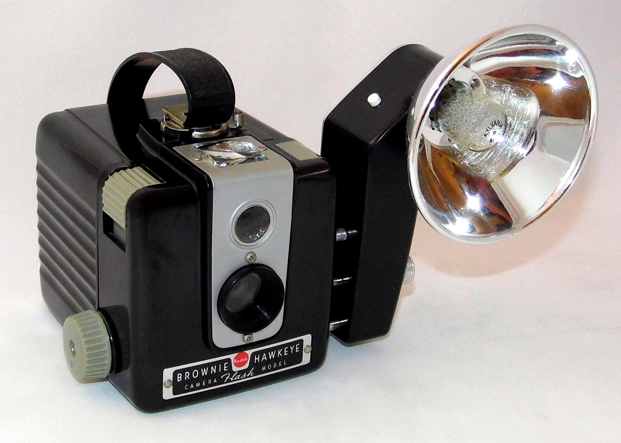 File:Vintage Kodak Brownie Hawkeye Camera, Flash Model, With Kodak