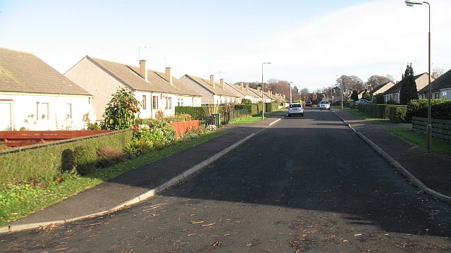 File:Wemyss Road, Longniddry - geograph.org.uk - 1597523.jpg