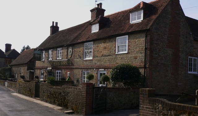 File:"The White Horse" is now the only public house at Easebourne - geograph.org.uk - 1209638.jpg