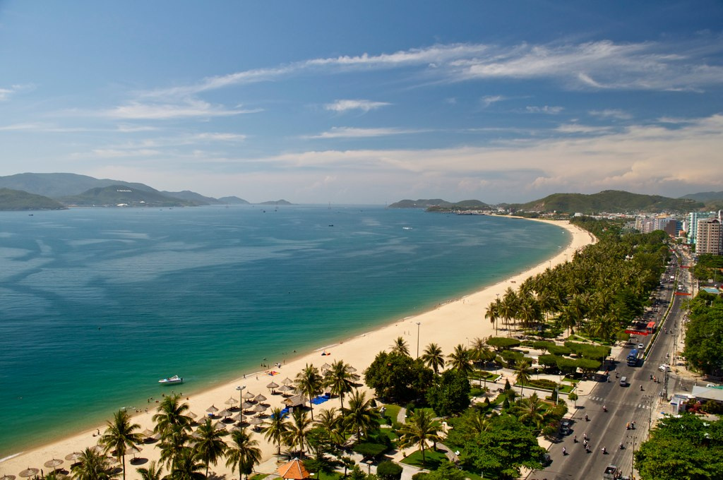 A suitable time to travel and explore Nha Trang