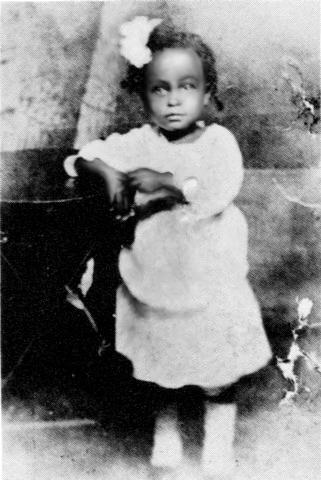 File:Billie Holiday 1917.jpg