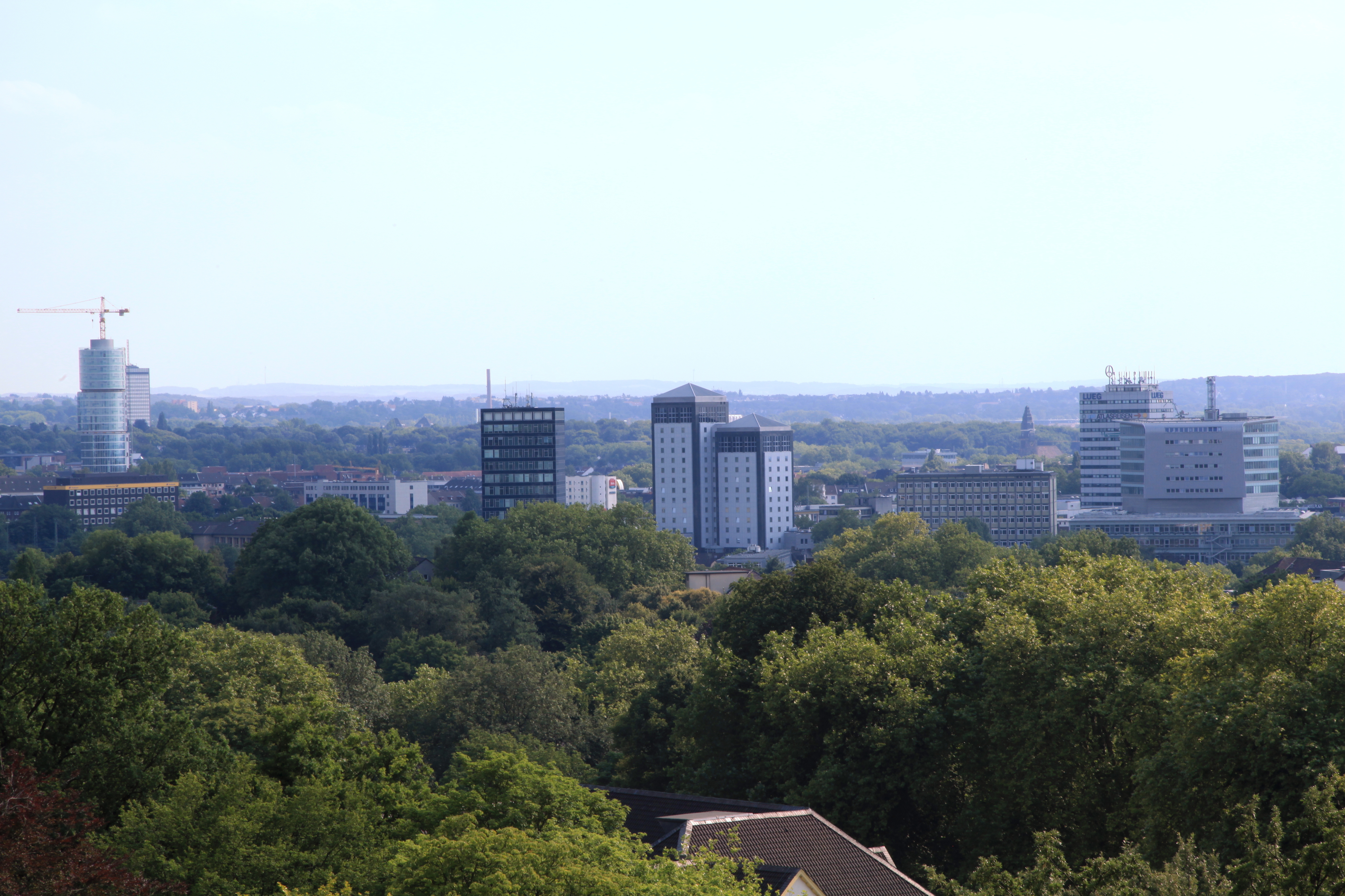 Bochum - Exzenterhaus+Stadtwerke+Park Inn (Bismarckturm) 01 ies.jpg