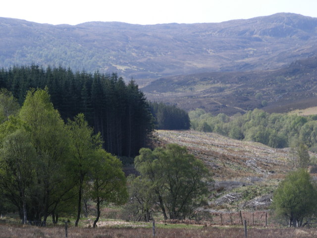 File:Cumrack Burn from Brein Lodge - geograph.org.uk - 800156.jpg