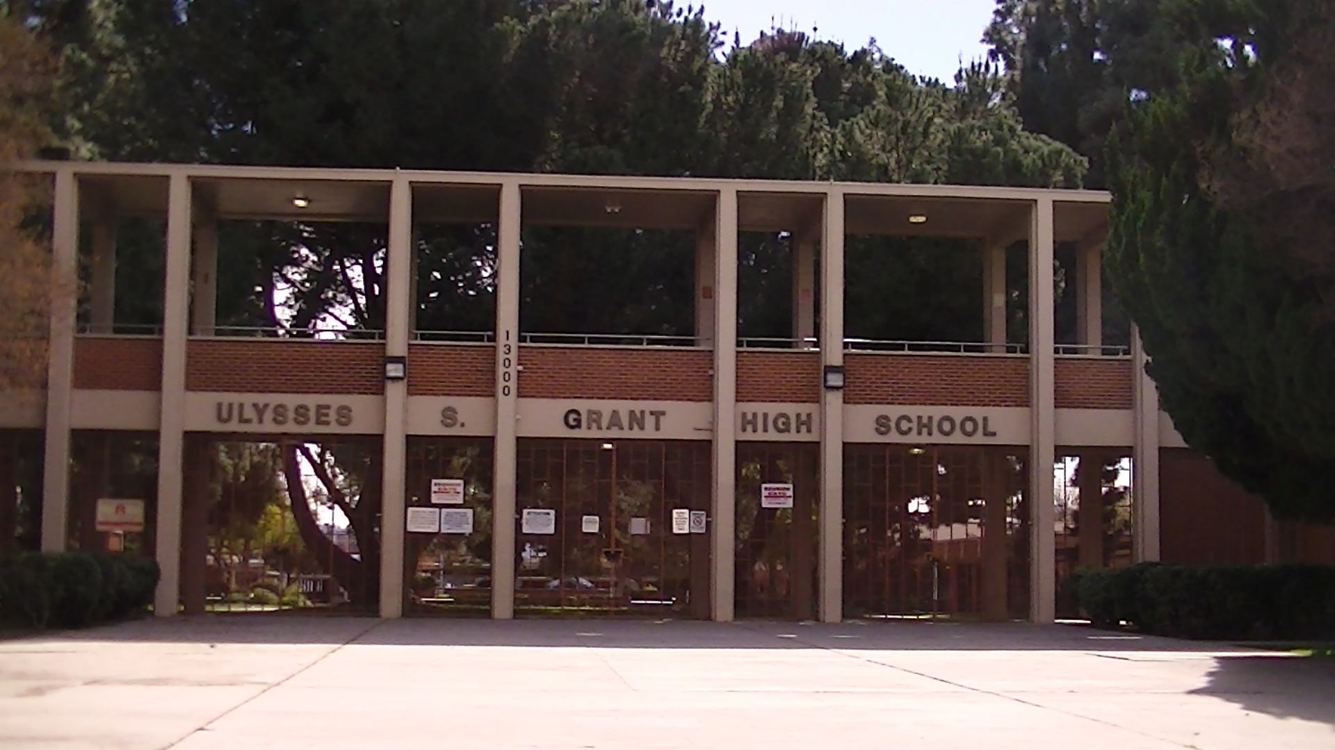 Grant High School / Homepage