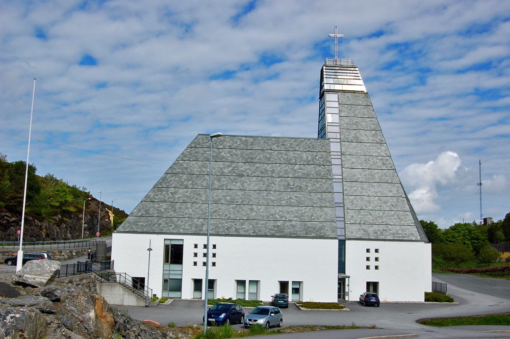 Photo of Herøy Church