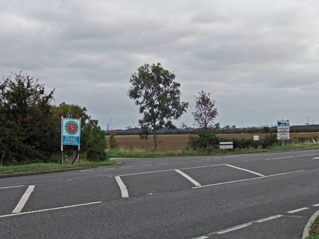 File:Junction of Rosper Road and Station Road - geograph.org.uk - 1542179.jpg