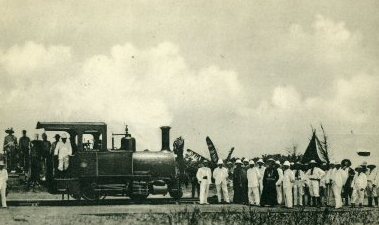 File:Locomotive ndolo.jpg