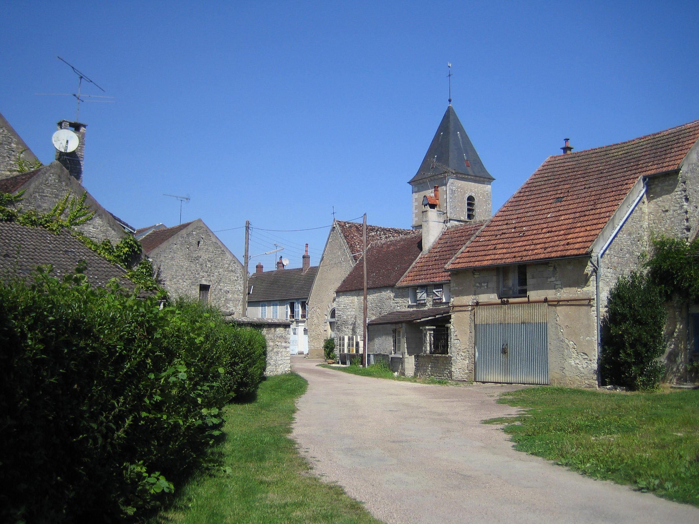 Eglise Saint-Amâtre de Lucy-Sur-Cure  France Bourgogne-Franche-Comté Yonne Lucy-sur-Cure 89270