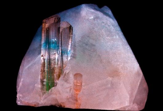 Multicoloured Elbaite through Quartz.JPG