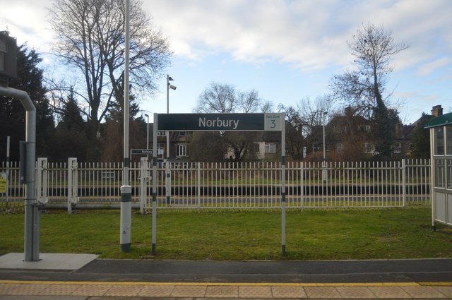 File:Norbury Station - geograph.org.uk - 5779225.jpg