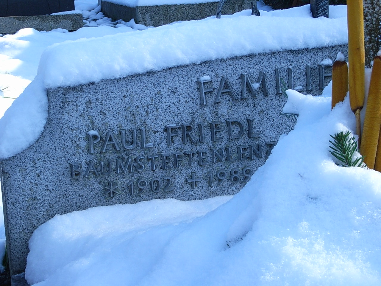 Paul Friedls Grab auf dem Zwieseler Friedhof